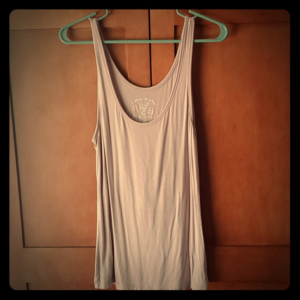 🛍 Grey tank top